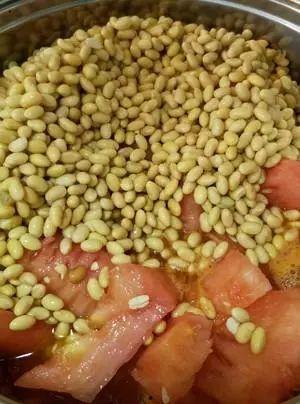 娱乐吃瓜酱地下室霉味,霉味背后的秘密